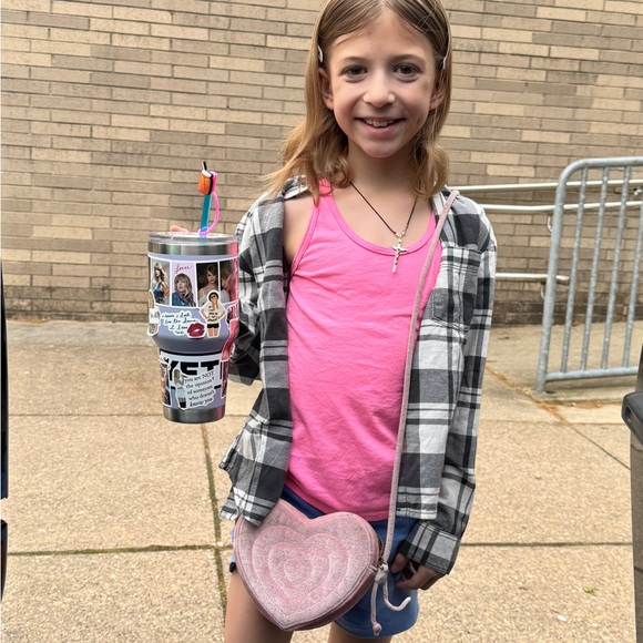 Have Fun Exploring; Wear It Like Mads & Mads Mom Boutique & Well Loved Closet - Picture 3 of 16